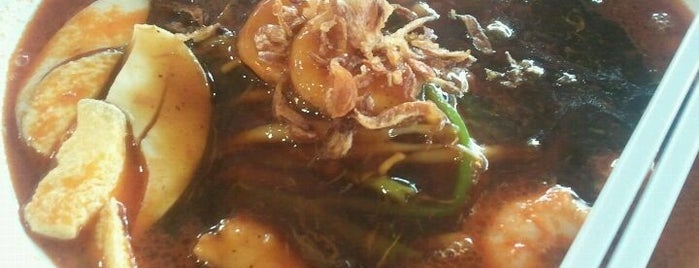 国记 - 槟城福建虾面／咖喱面 is one of My Favorite foods around Johore....