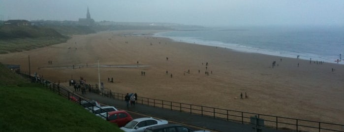 Tynemouth Longsands is one of Must See in Newcastle.