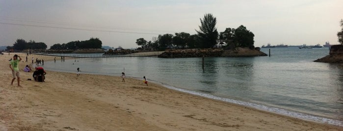 Siloso Beach is one of Singapore's Checkins.
