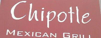 Chipotle Mexican Grill is one of สถานที่ที่ Jason ถูกใจ.