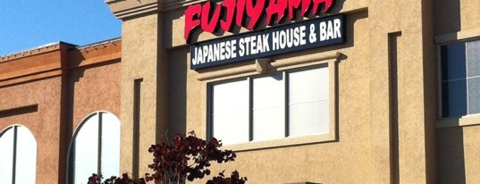 Fujiyama Japanese Steak House & Bar is one of Tempat yang Disukai Joshua.