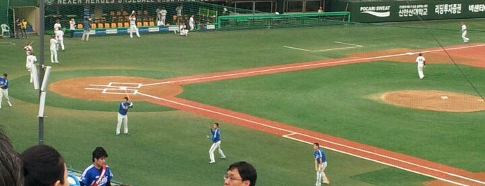 mokdong baseball stadium, Seoul, S.Korea is one of fun.