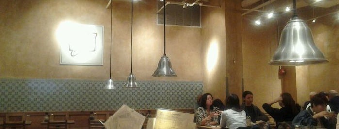 Le Pain Quotidien is one of NYC<3Love.