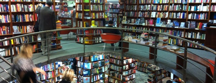 Livraria Martins Fontes is one of Sao Paulo's Best Bookstores - 2013.