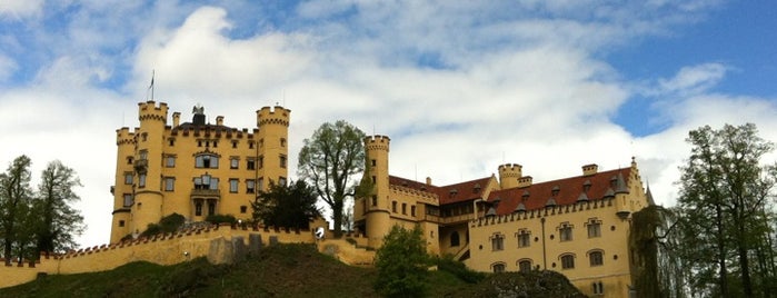 Schloss Hohenschwangau is one of Schlösser & Burgen in Deutschland.