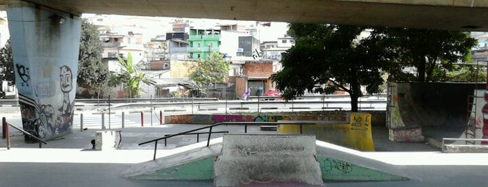 Pista De Skate Complexo Maria Maluf is one of Skateparks.