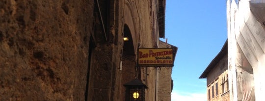 Municipio di San Gimignano is one of Babbo’s Liked Places.