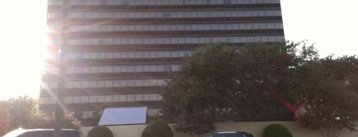 Hilton Waco is one of Locais curtidos por Cory.