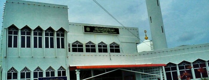 Masjid Tengku Intan Zaharah is one of Baitullah : Masjid & Surau.