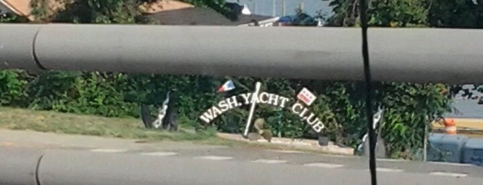 District Yacht Club is one of Marinas/Boat Shows.