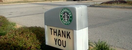 Starbucks is one of Orte, die Dennis gefallen.