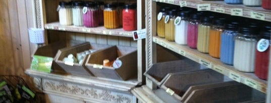 Swan Creek Candle Outlet is one of Midwest.