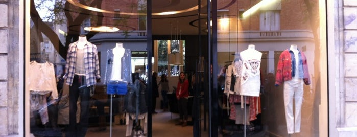 Iro is one of Les nouvelles boutiques parisiennes.