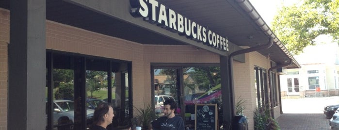 Starbucks is one of Jason'un Beğendiği Mekanlar.