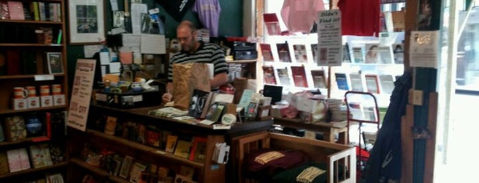 Rivendell Books is one of Vermont lovelies.