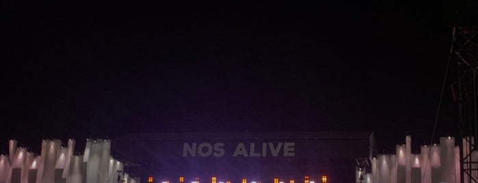 NOS Alive is one of Festivais de Verão.