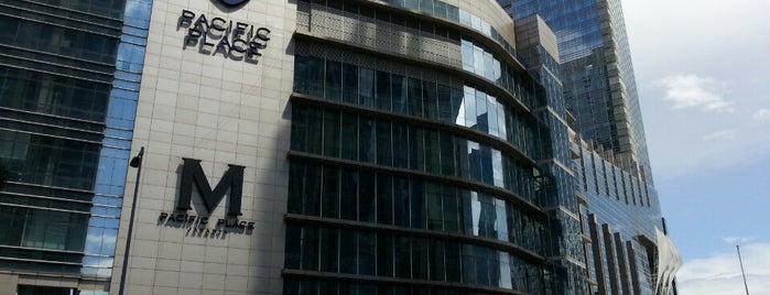 Pacific Place is one of Diana 님이 좋아한 장소.