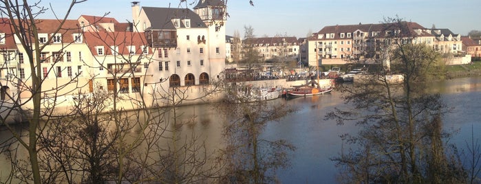 Port Cergy is one of EU - Strolling France.