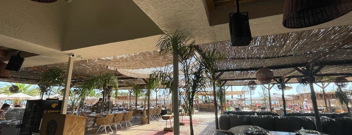 Sahara Resort is one of Locais curtidos por Pavlos.