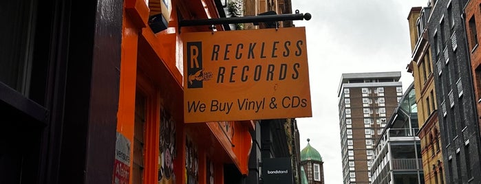 Reckless Records is one of VINYL.