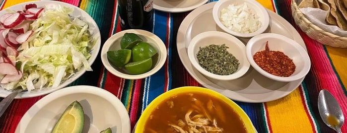 Pozole Los Arcos is one of León.