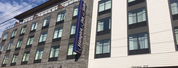 Hampton Inn by Hilton is one of John'un Beğendiği Mekanlar.