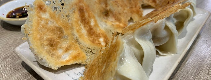 小六鍋貼 is one of Taichung 台中.