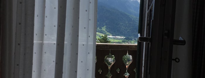 Berggasthof Panorama Hotel Garmisch-Partenkirchen is one of Garmisch-Partenkirchen ⛰.