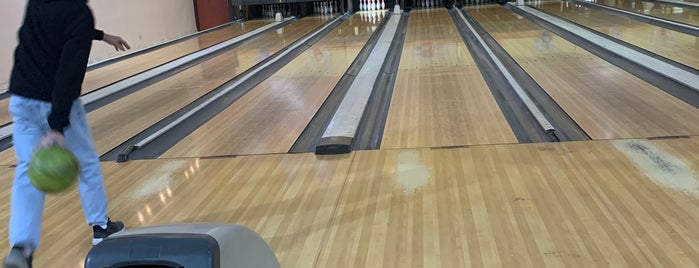 Infantry House Bowling Center is one of أماكن خروج.