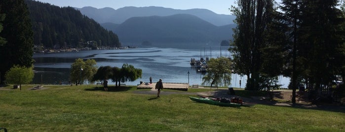 Deep Cove Marina is one of Vern’s Liked Places.