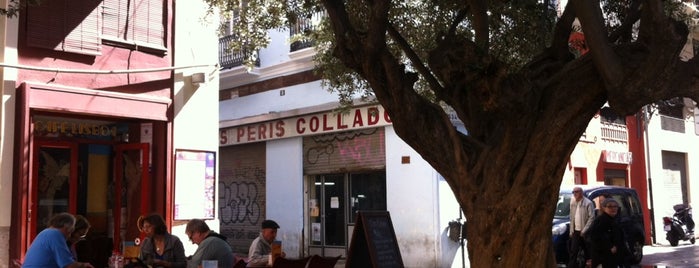 Café Lisboa is one of Valencia.