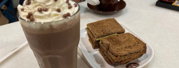 OldTown White Coffee is one of Sungai Petani Cafés.