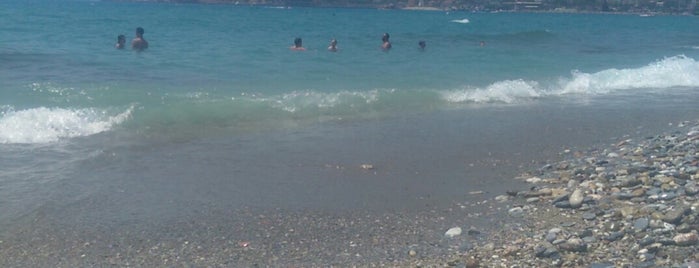 beach 4 is one of Yunus'un Beğendiği Mekanlar.