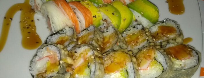 Hoshi Sushi & Bar is one of Donde Comer.