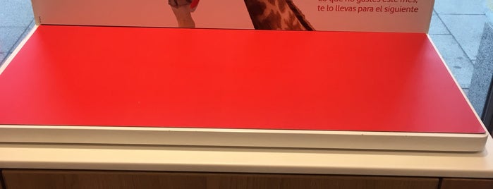 Vodafone is one of Lieux qui ont plu à José Emilio.