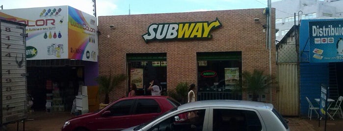 Subway is one of Novo Gama.