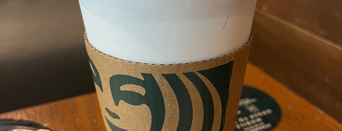 Starbucks is one of Vee'nin Beğendiği Mekanlar.