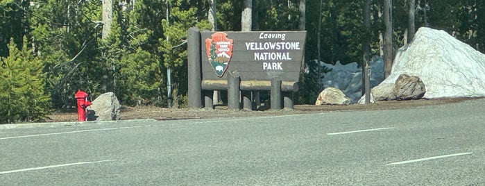 Yellowstone National Park (West Entrance) is one of Touristy places.