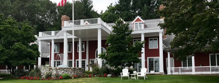 Inn at Blackstar Farms is one of Bed & Breakfasts I've been too.
