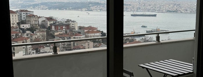 Cihangir Hotel is one of Istambul.