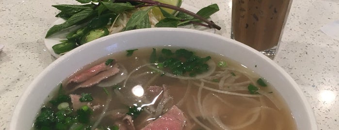 Pho Tasty is one of Rjさんのお気に入りスポット.