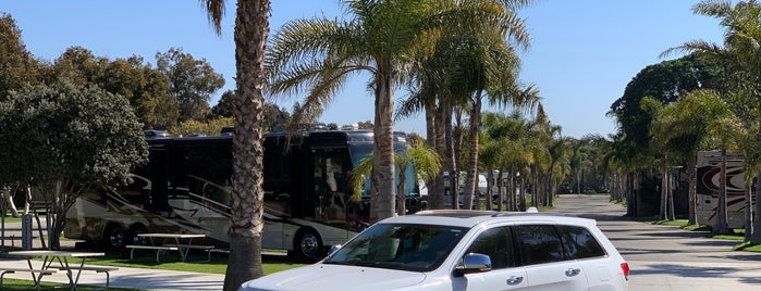 Ventura Beach RV Resort is one of To stay.