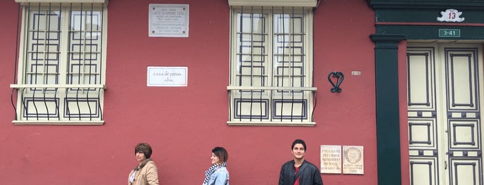 Casa Poesía Silva is one of La Candelaria , el centro historico de bogota.