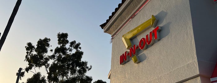 In-N-Out Burger is one of Hollywood.
