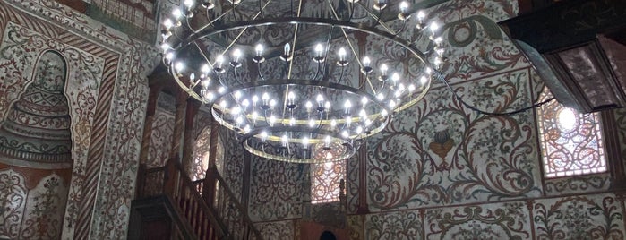 Masjid Et'hem Bey is one of Tiran.