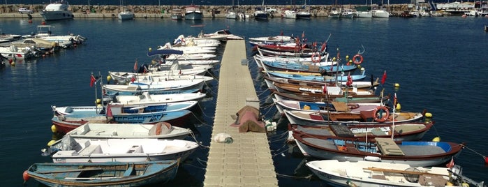 Mudanya Yat Limanı is one of Aaaa Bursa'da deniz mi var!! (:.