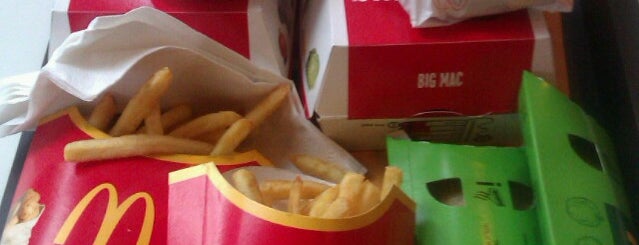 McDonald's is one of Tempat yang Disukai Kingu.