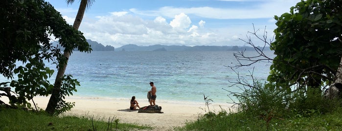 Papaya Beach is one of Philippines:Palawan/Puerto/El Nido.