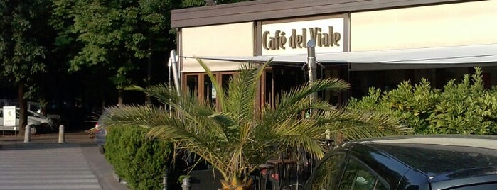 Caffè del Viale is one of Lugares favoritos de @WineAlchemy1.