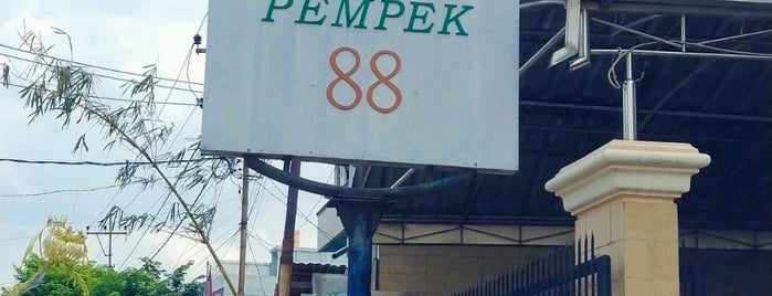 Pempek 88 is one of Kuliner Lampung.